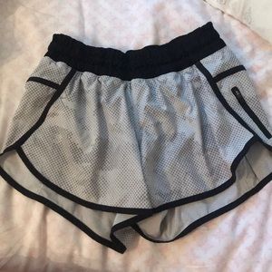 Lulu lemon running shorts